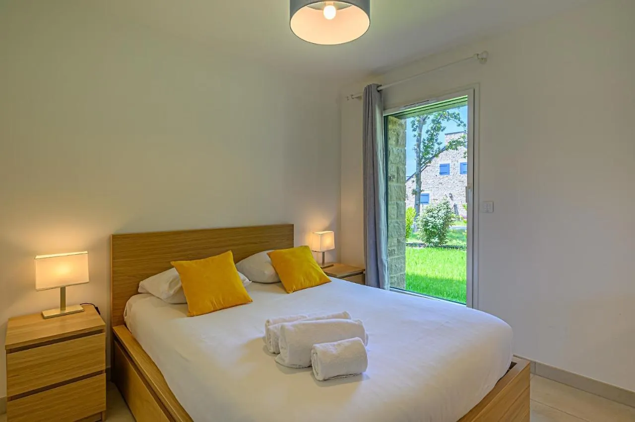Les Dryades - Villa Familiale Proche Plage 사르주 0*,